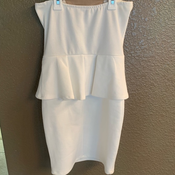 White Strapless Charlotte Russe Peplum Dress - Picture 2 of 5